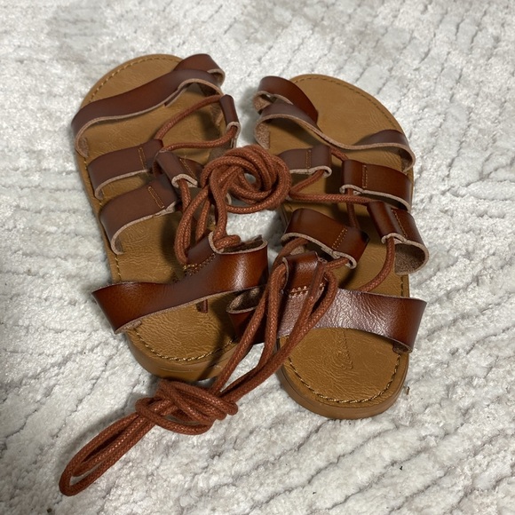 Universal Threads Paige Lace Up Brown Cognac Leather Gladiator Sandals Size 8 - Picture 4 of 7